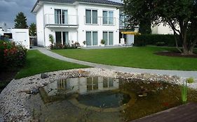 Grosszuegige,Zetrumsnahe Wohnung